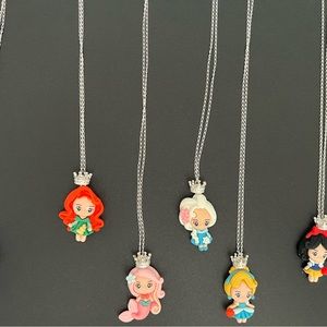 New princess silver necklace